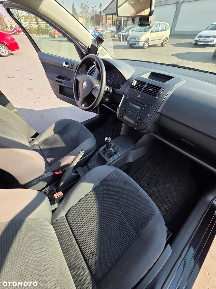 Volkswagen Polo 1.4 Comfortline - 18