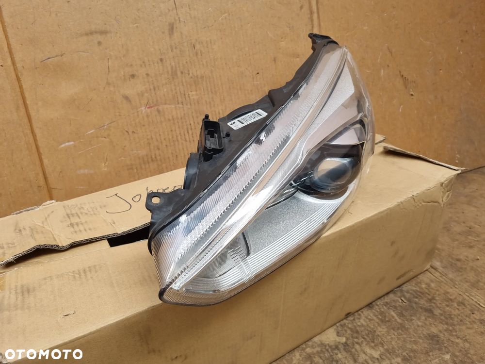 FORD FOCUS MK3 LIFT XENON LED LAMPA LEWA PRZÓD - 3