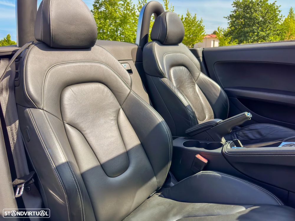 Audi TTS Roadster 2.0 TFSi quattro S Tronic - 28