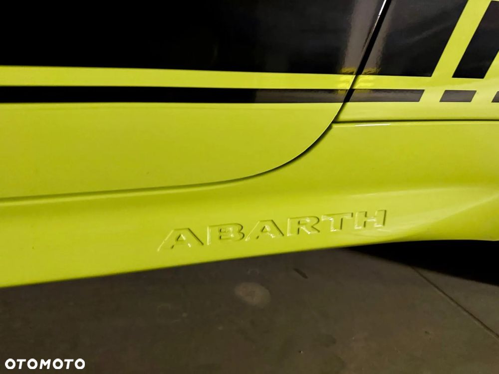 Abarth 500e 37.8kWh Turismo - 10