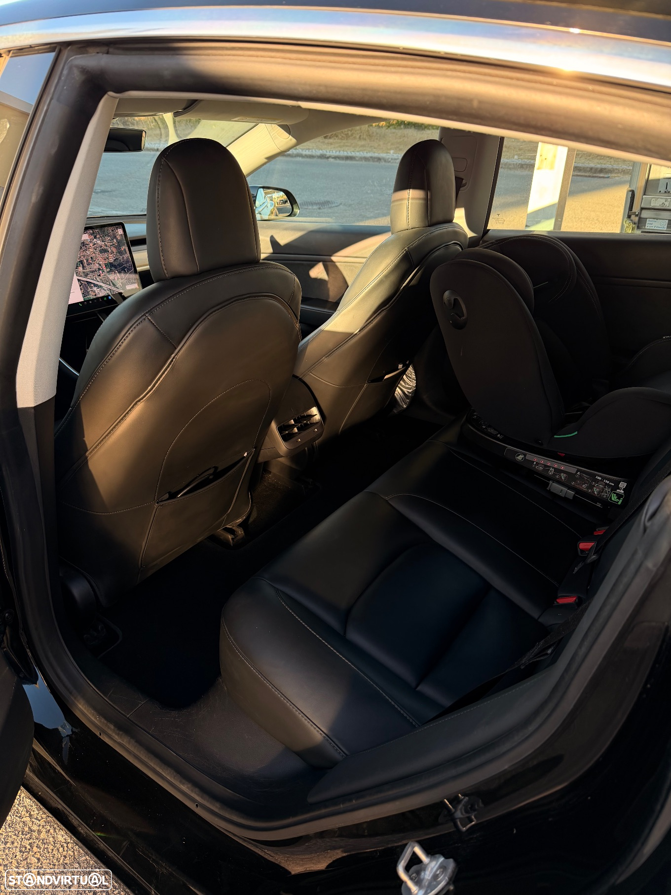 Tesla Model 3 Long-Range Dual Motor AWD - 8