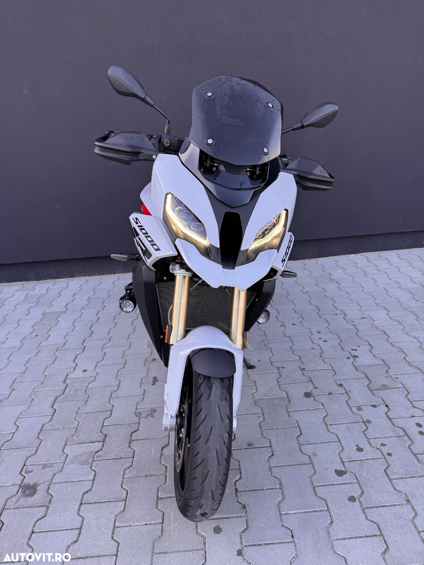 BMW S1000XR - 2