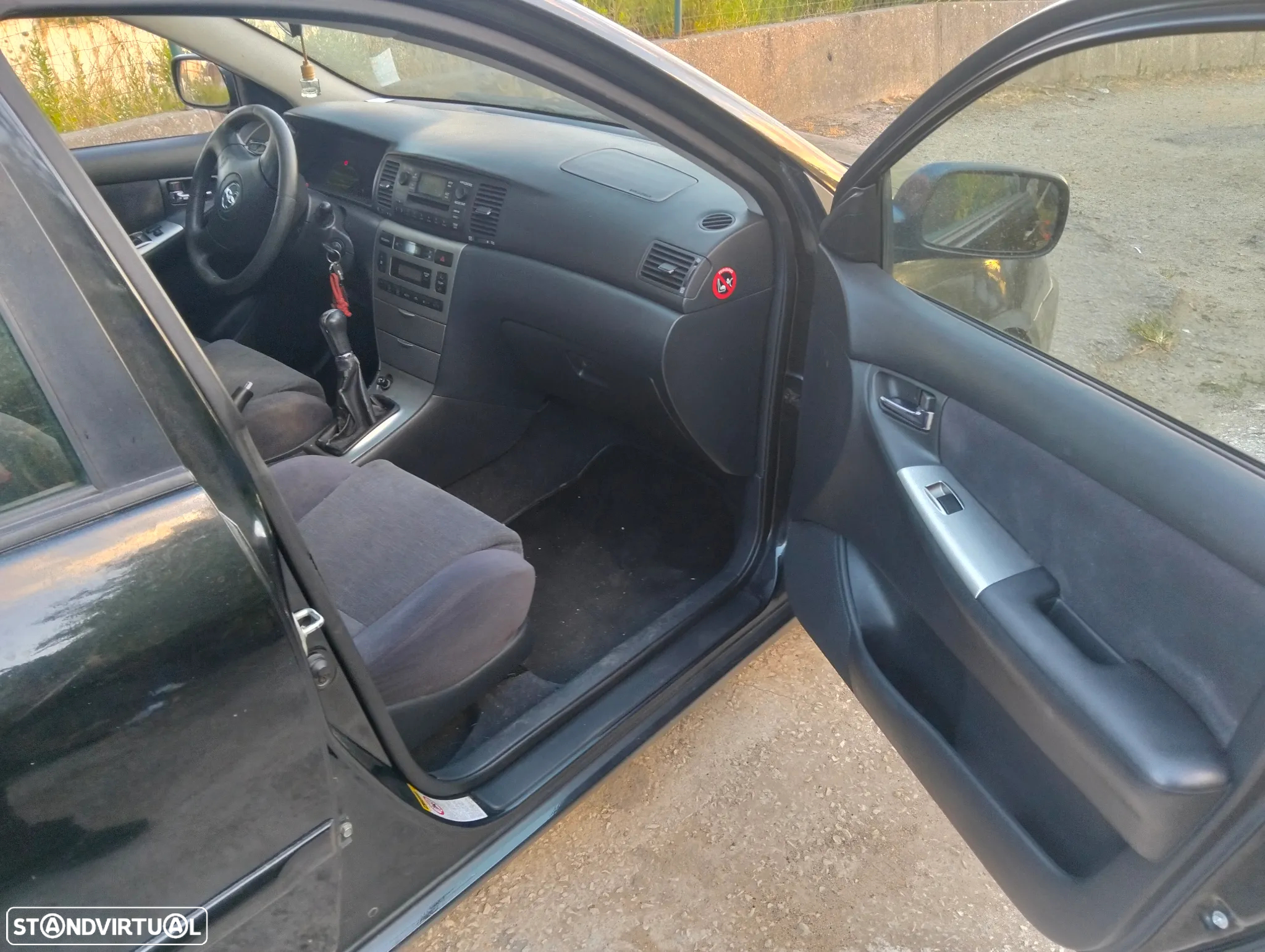 Toyota Corolla - 3