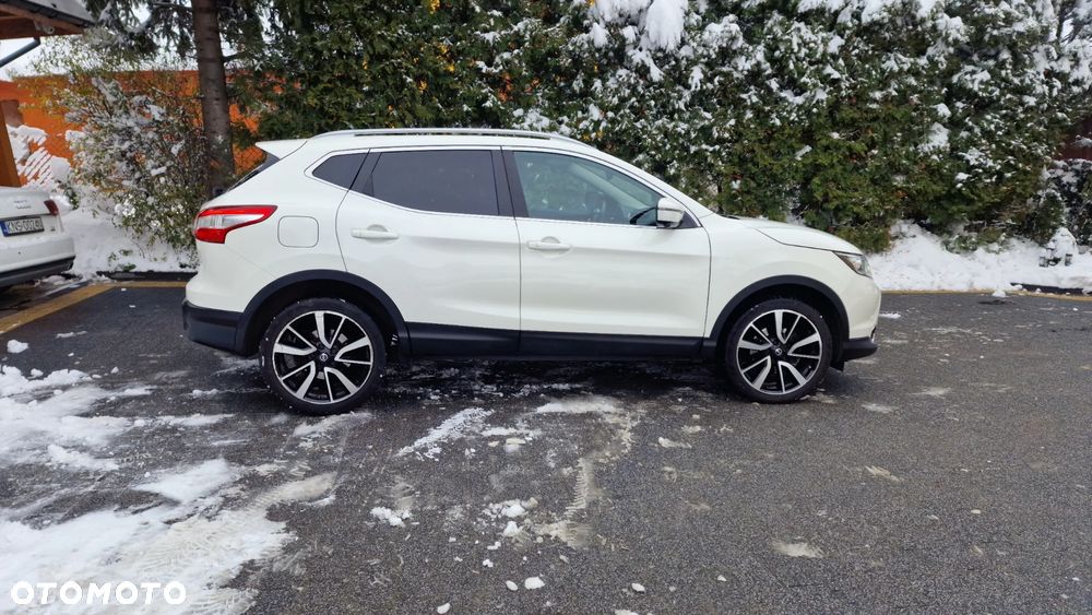 Nissan Qashqai 1.6 DCi Xtronic TEKNA - 7