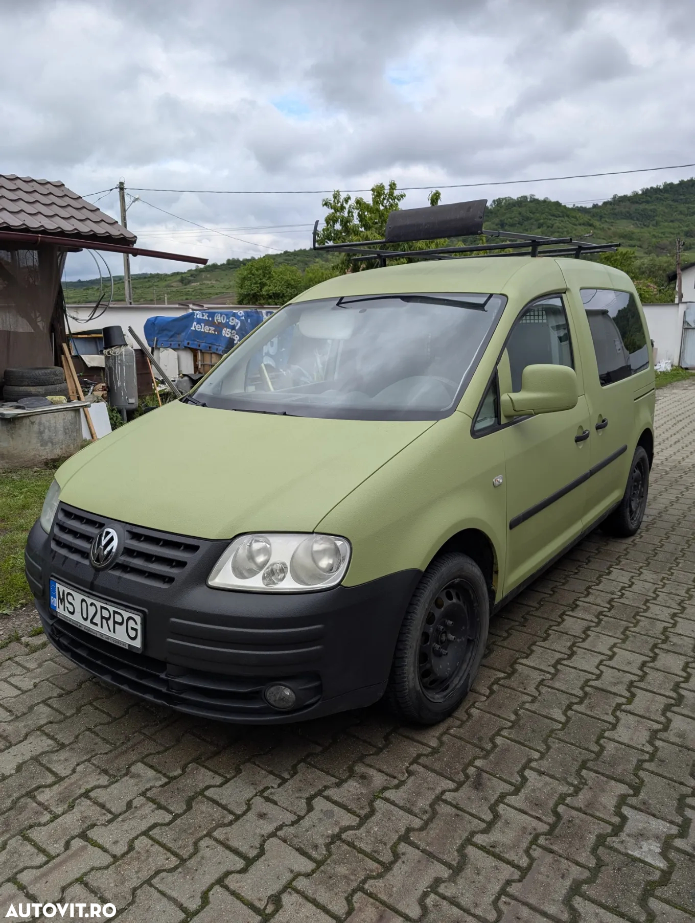 Volkswagen Caddy - 10