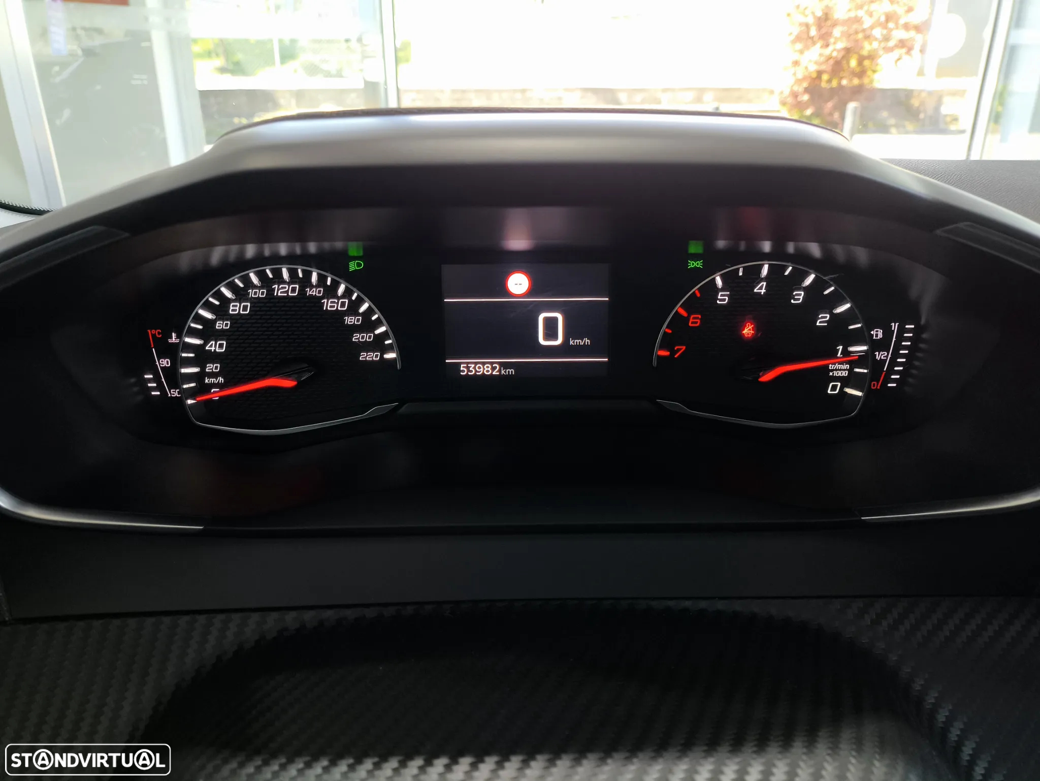 Peugeot 208 1.2 PureTech Active Pack - 12