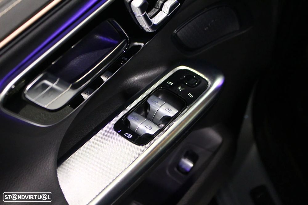 Mercedes-Benz EQE SUV 300 Edition - 32