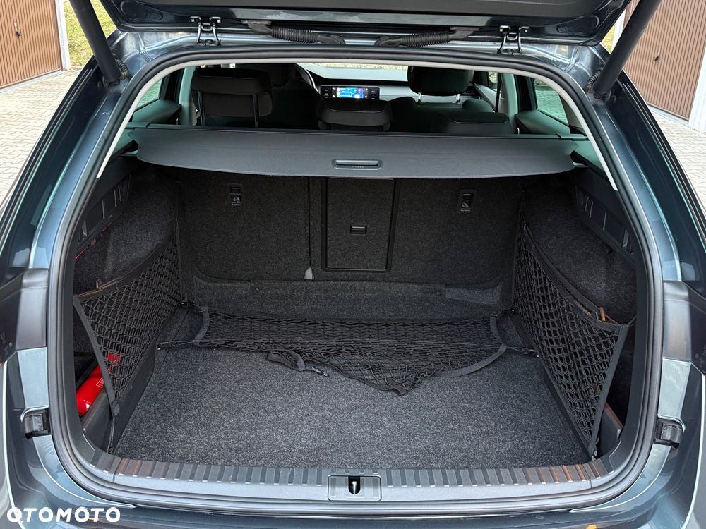 Skoda Octavia 2.0 TDI SCR Ambition DSG - 7