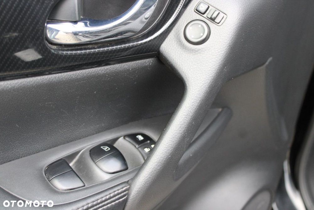 Nissan X-Trail - 15