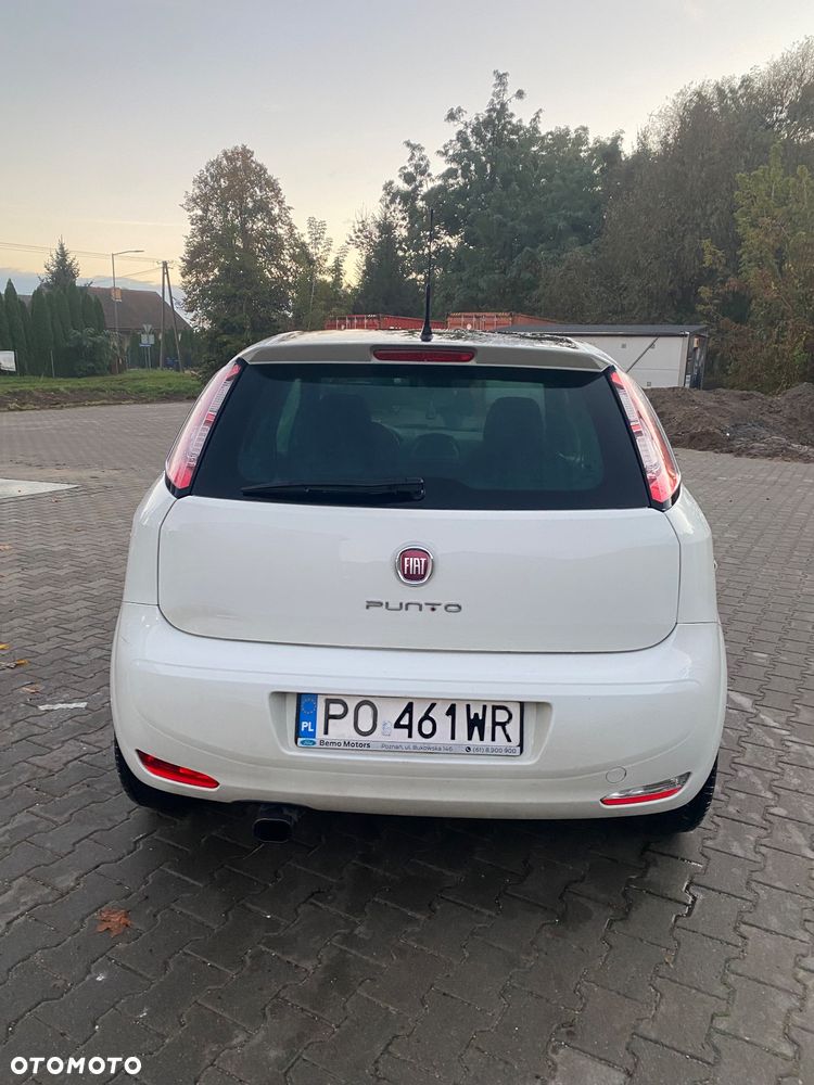 Fiat Punto 1.4 Easy S&S - 11