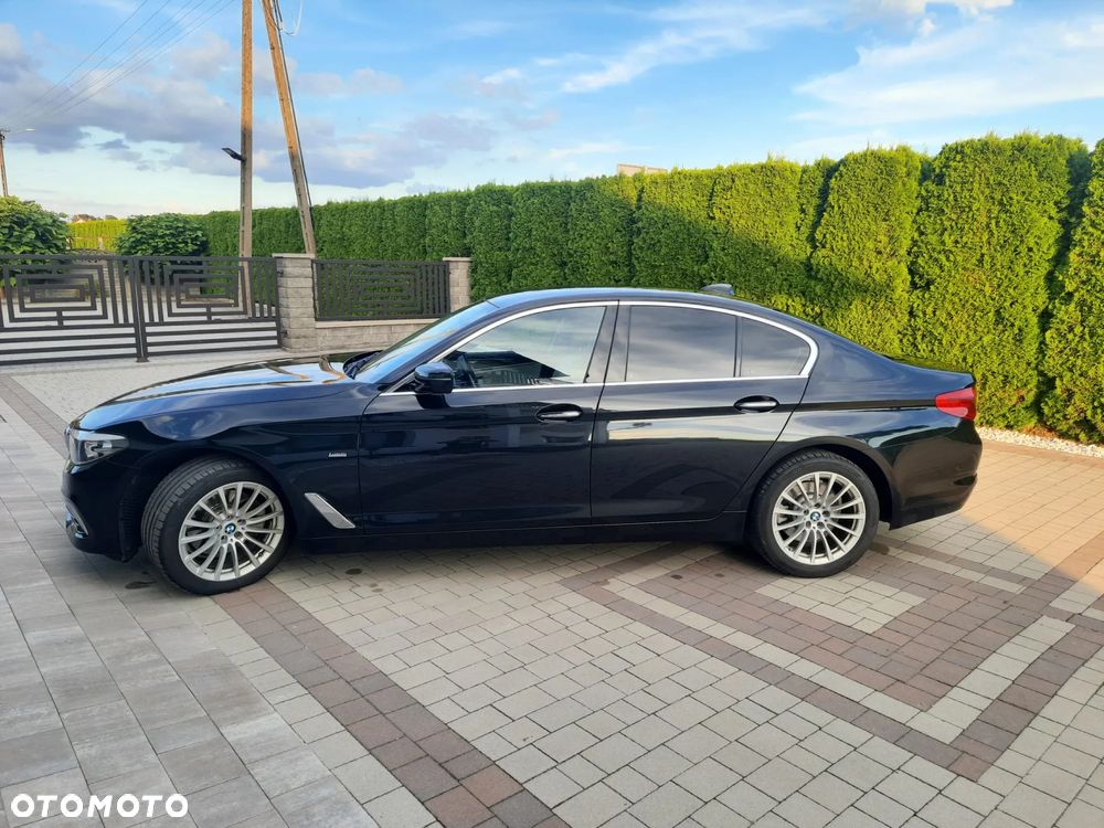 BMW Seria 5 520d Luxury Line - 3