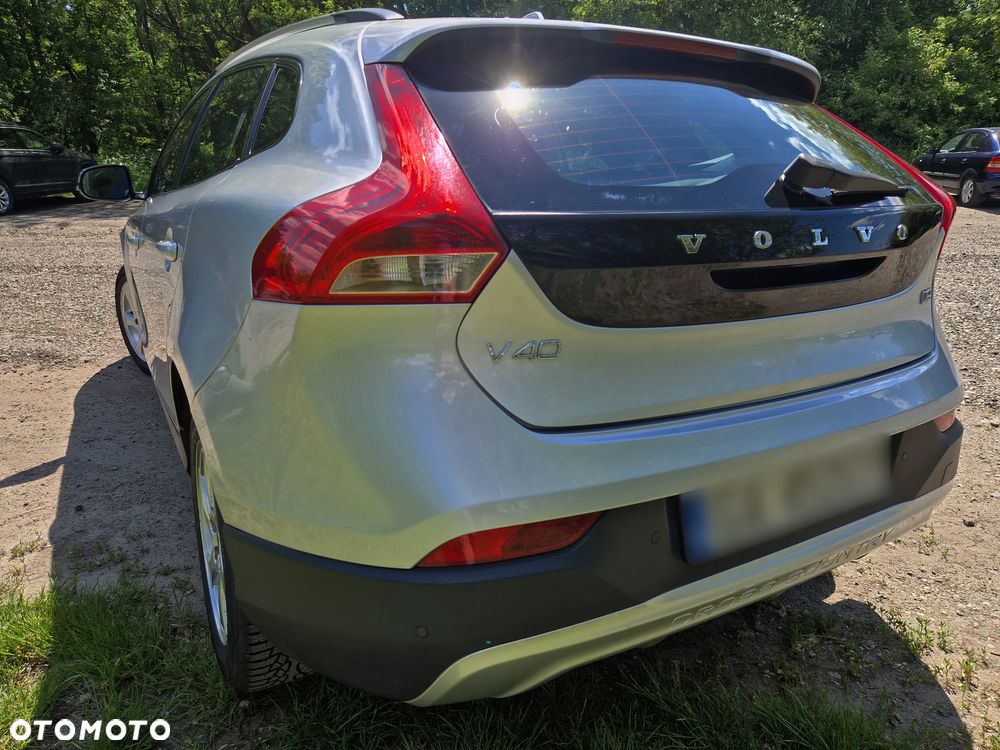 Volvo V40 D2 Drive-E Momentum - 6