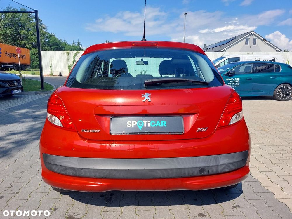 Peugeot 207 - 5