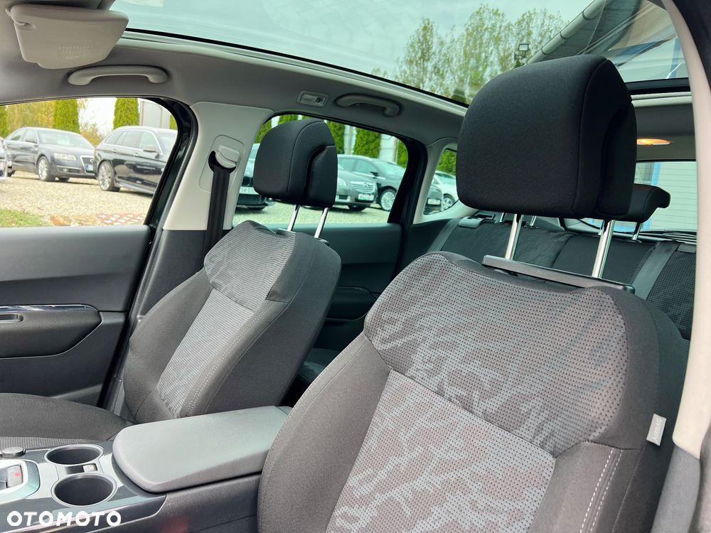 Peugeot 3008 1.6 Active - 11
