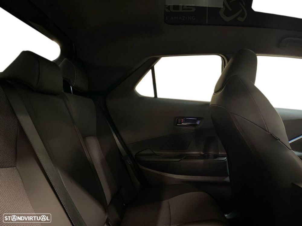 Toyota C-HR 2.0 HDF Plug-in Lounge - 13