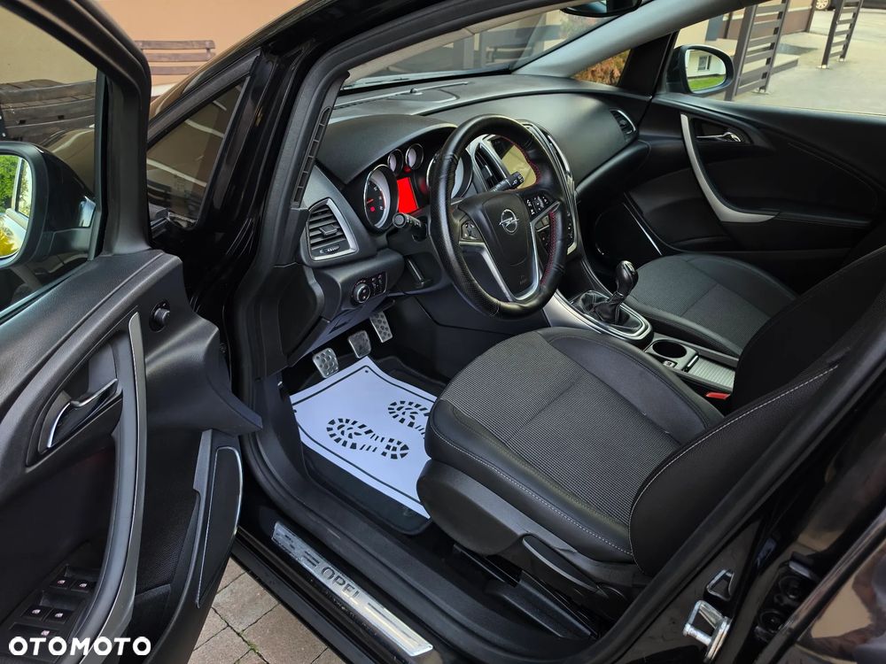 Opel Astra 1.4 T Cosmo - 6