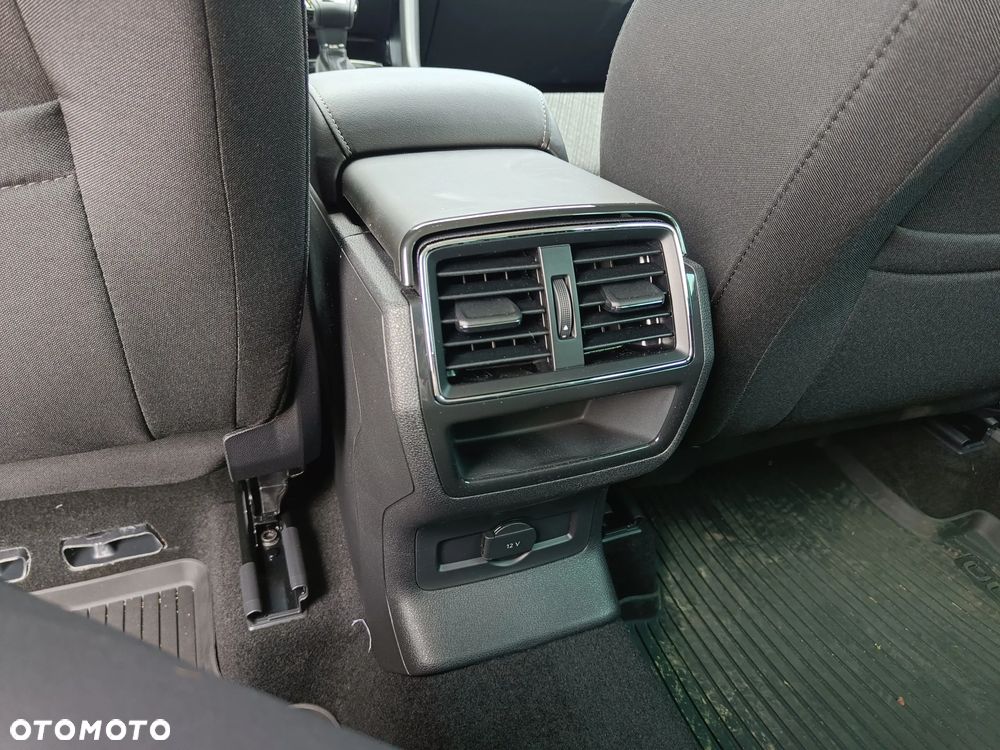 Skoda Karoq 1.5 TSI ACT Selection DSG - 20