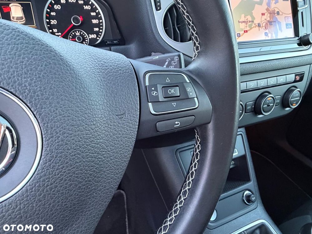 Volkswagen Tiguan 2.0 TDI DPF BlueMotion Technology Cup Sport & Style - 21
