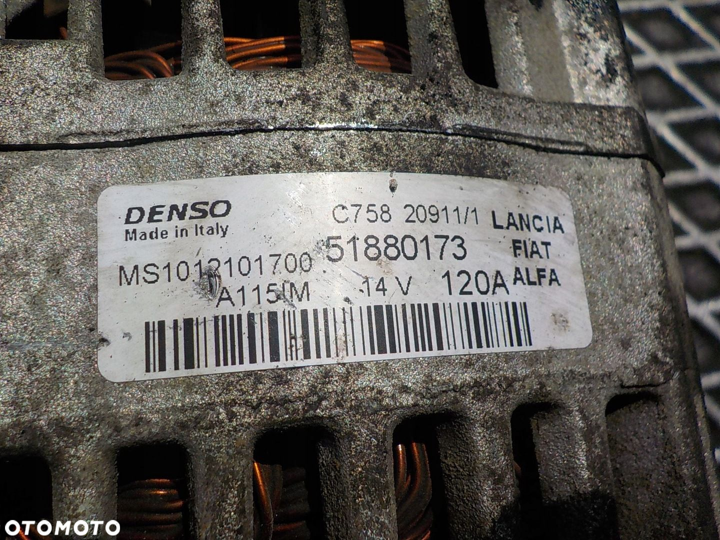 FIAT 500L 1.3 M-JET ALTERNATOR 51880173 - 2
