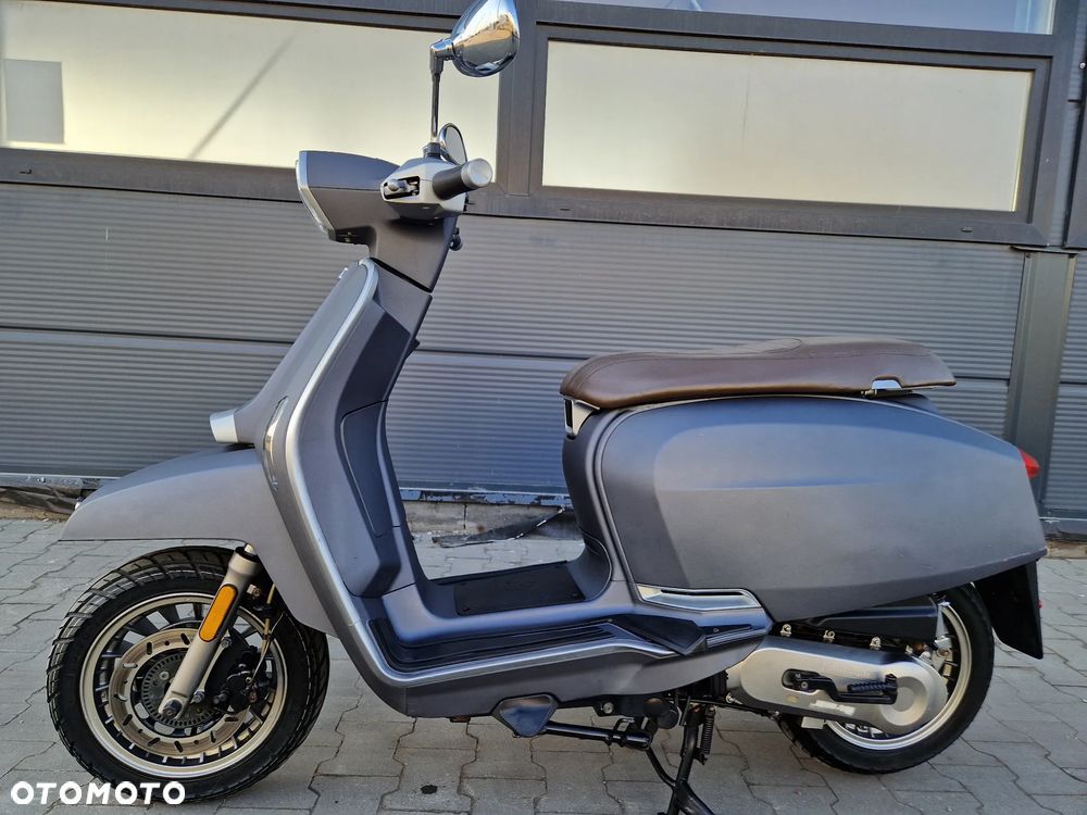 Lambretta D - 27