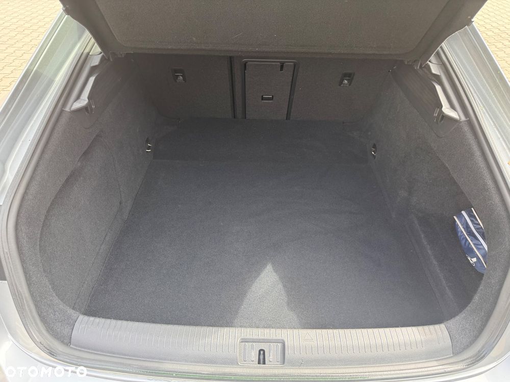 Volkswagen Arteon 2.0 TDI Bi-Turbo SCR 4Mot R-Line Edition DSG - 23