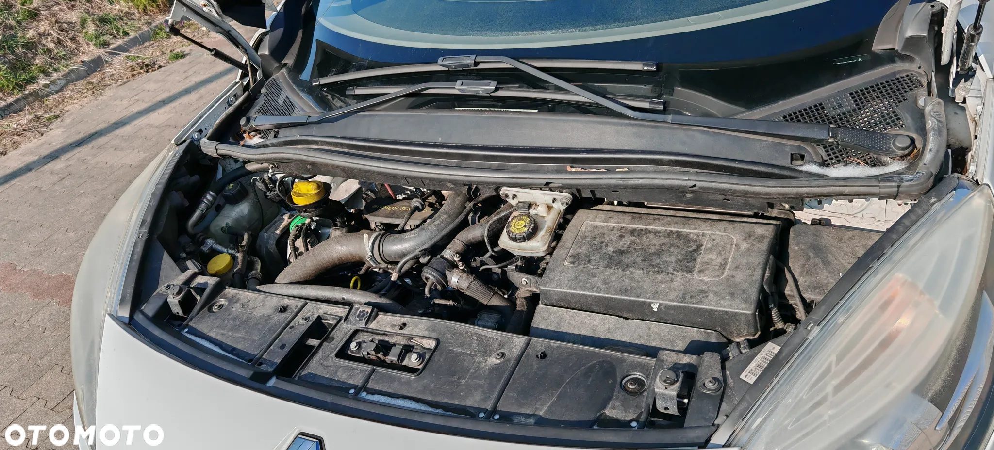Renault Grand Scenic - 9