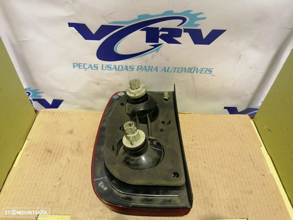Farolim traseiro Land Rover Freelander 2001 esquerdo - 4