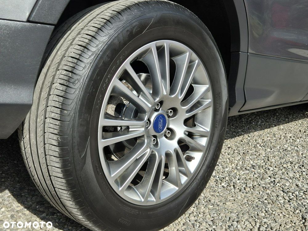 Ford Kuga - 22