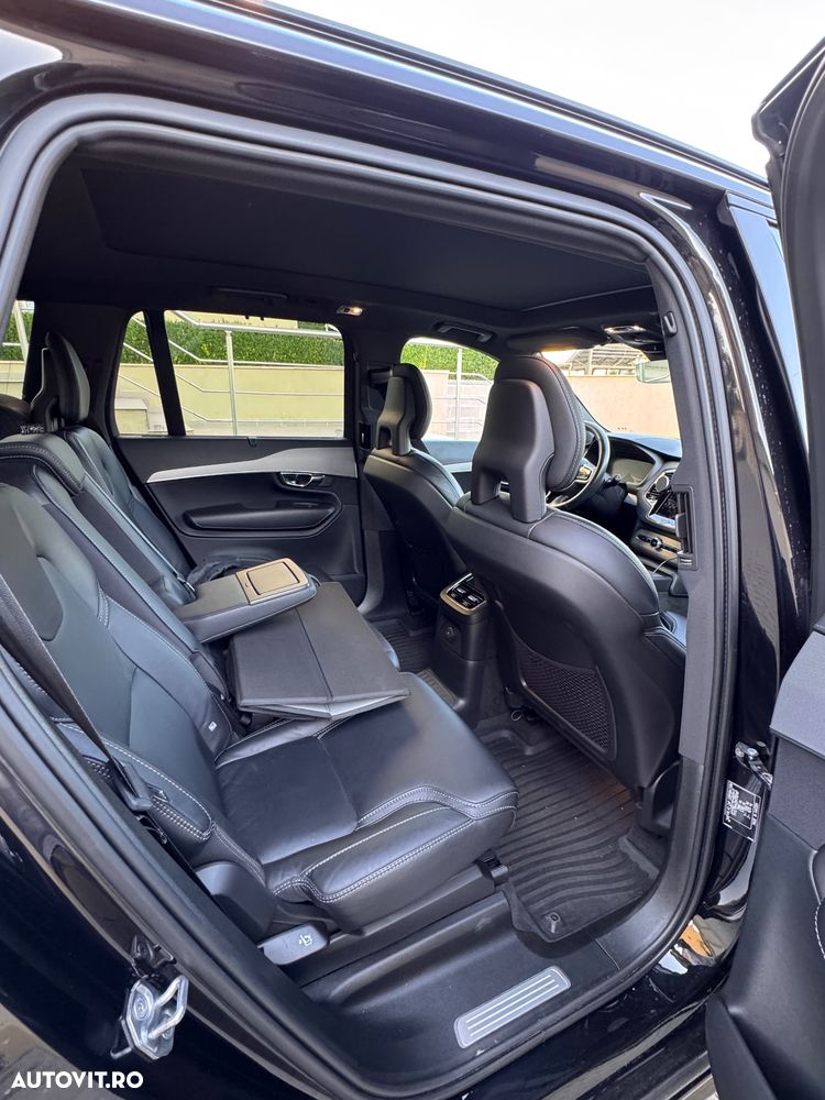 Volvo XC 90 - 8