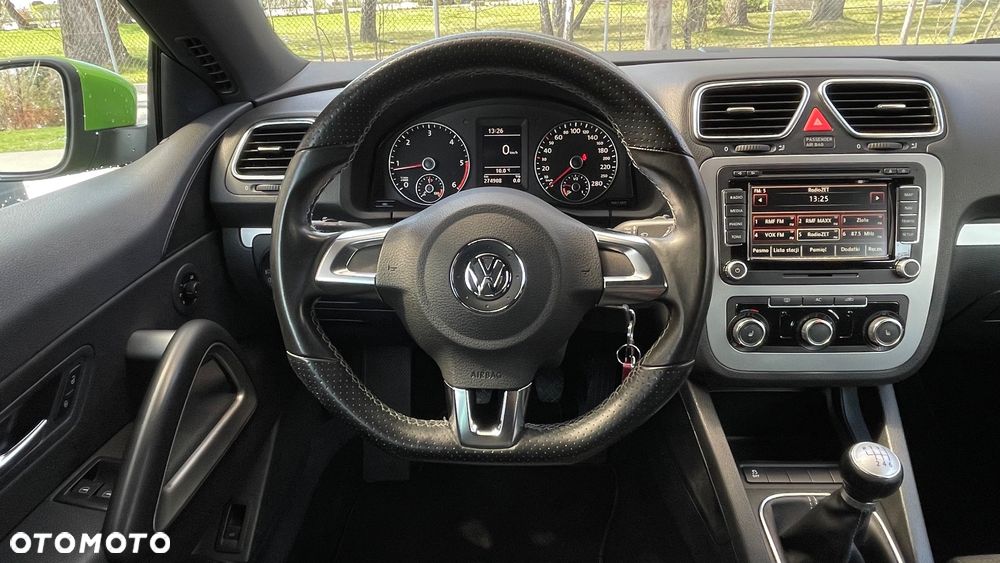 Volkswagen Scirocco 2.0 TDI Blue Motion Technologie Team - 18