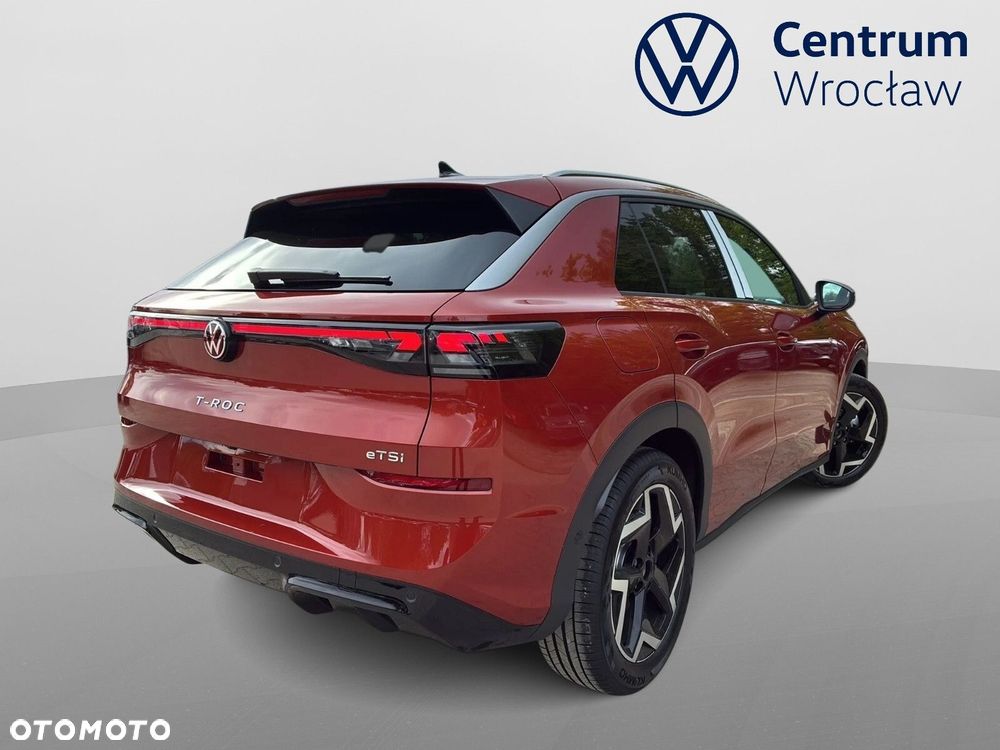 Volkswagen T-Roc - 3
