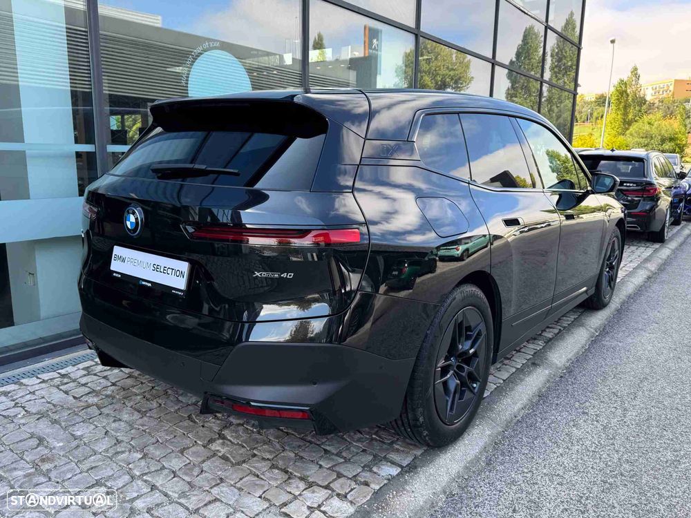 BMW iX xDrive 40 - 5