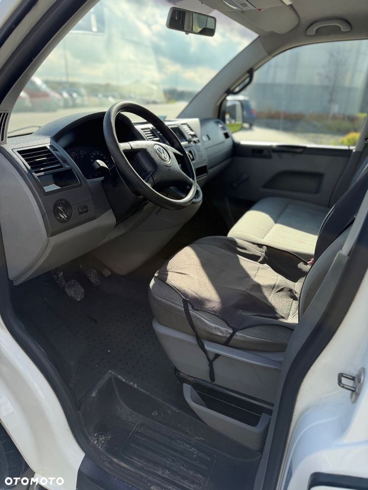 Volkswagen Transporter T5 - 8
