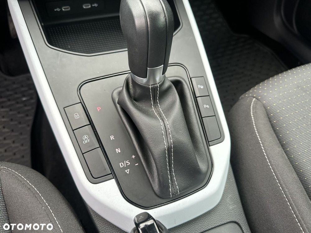 Seat Arona 1.0 TSI Style S&S DSG - 25