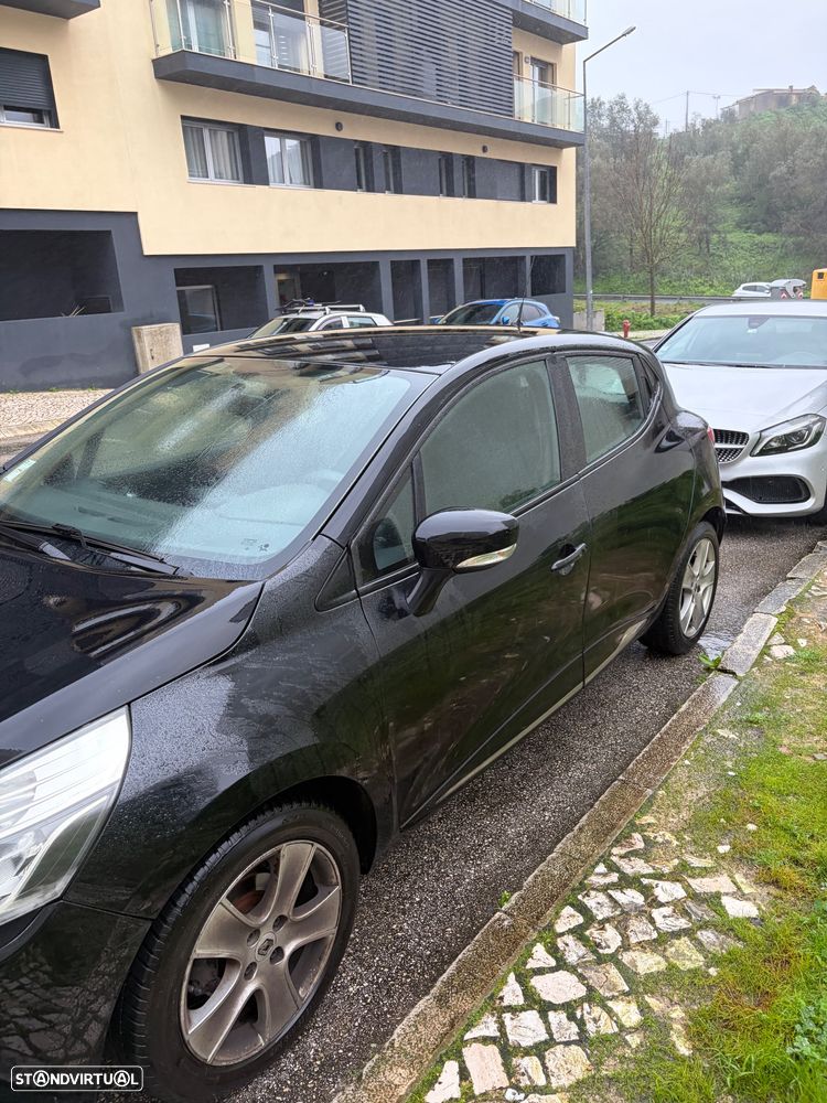 Renault Clio 1.5 dCi # - 6