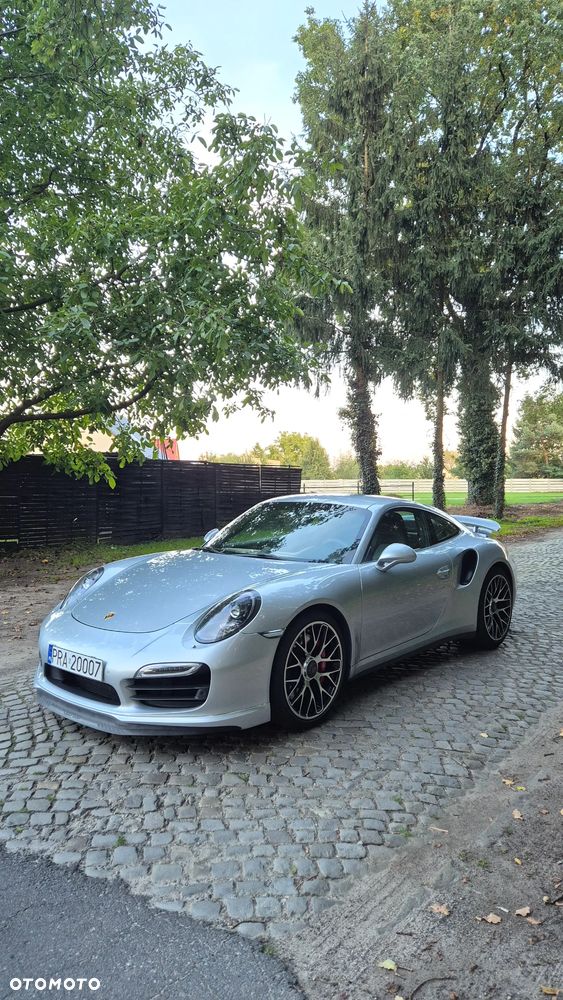 Porsche 911 Turbo - 7