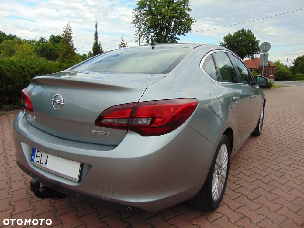 Opel Astra 1.7 CDTI DPF Exklusiv - 20