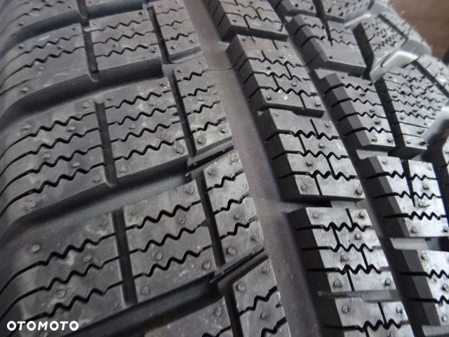 235/65/R17 108V Hankook winter i cept evo 2 - 3