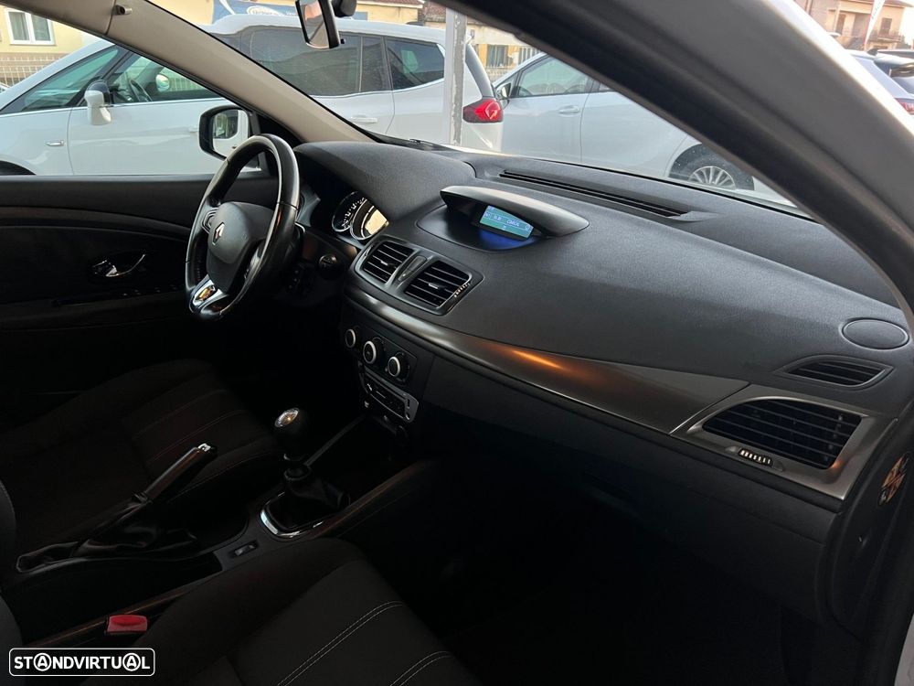 Renault Mégane 1.5 dCi Limited - 17