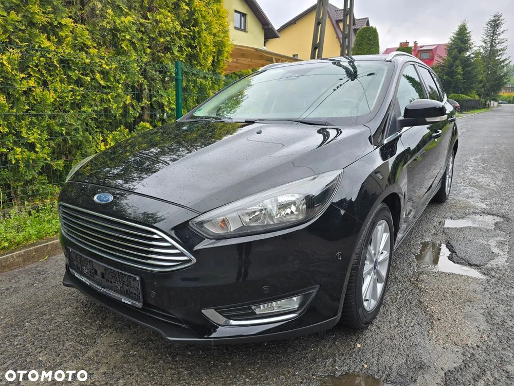 Ford Focus 1.0 EcoBoost Titanium - 3