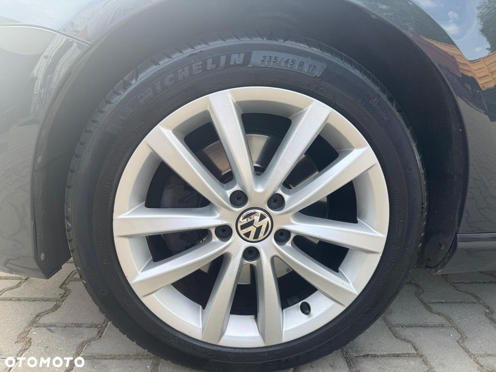 Volkswagen Passat 2.0 TDI Highline DSG - 4