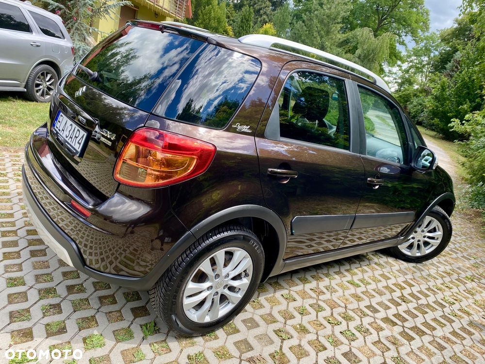 Suzuki SX4 1.6 VVT Streetline 4x2 Club - 9