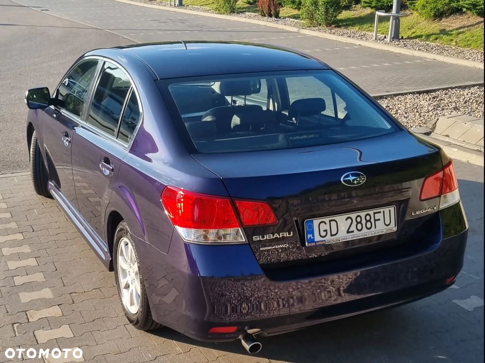 Subaru Legacy 2.0i Comfort Navi - 14