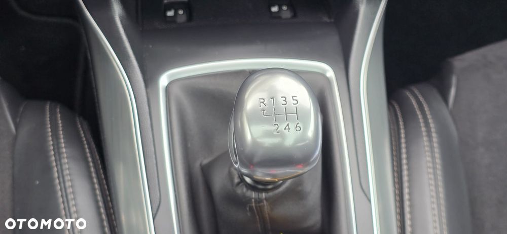 Peugeot 308 BlueHDi 130 Stop & Start GT Pack - 21