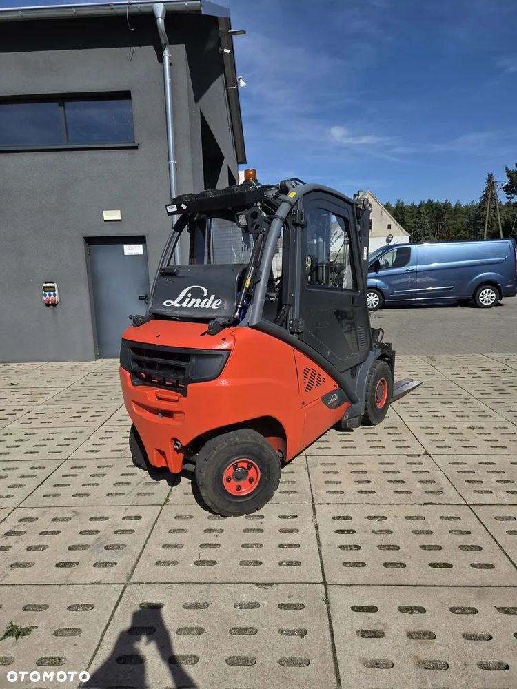 Linde H30T-02 - 2