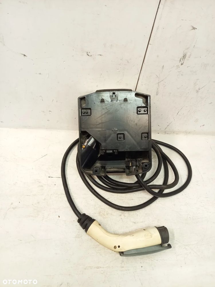 Ładowarka naścienna Wallbox Stacja ładowania samochodów elektrycznych ABL Sursum ladowarka prostownik zasilacz sieciowy typ 1 - 6