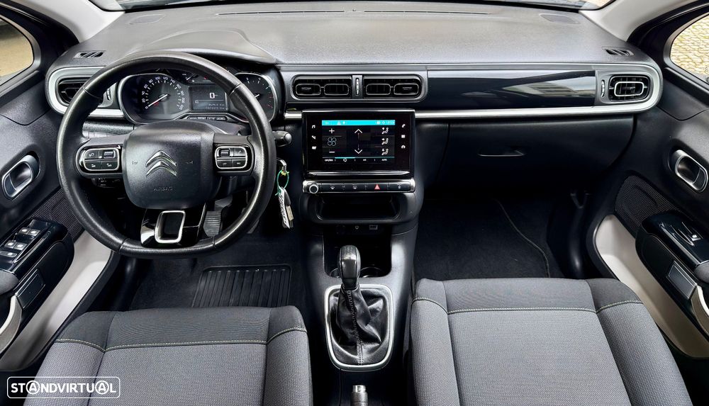 Citroën C3 1.2 PureTech Shine - 11