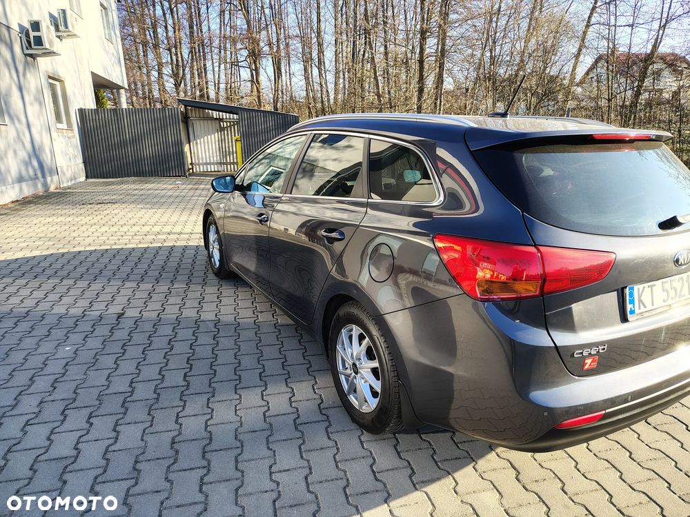 Kia Ceed 1.6 GDI Business Line - 2