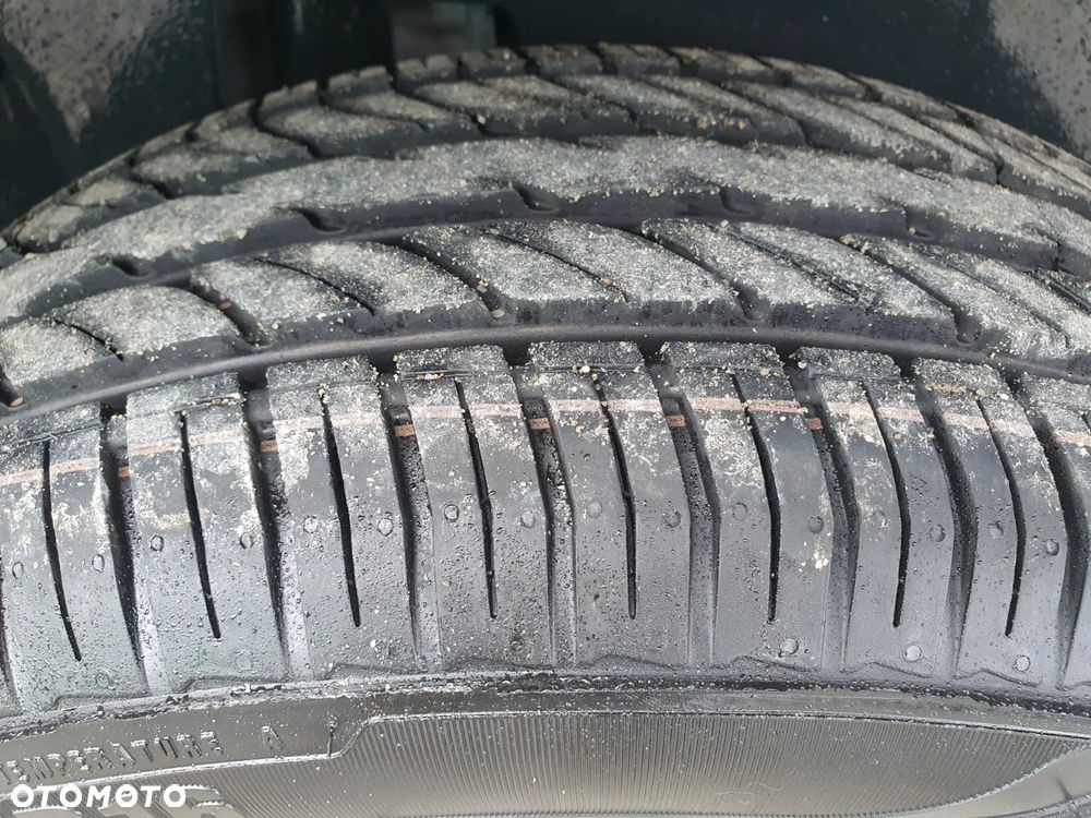 Peugeot 2008 PureTech 110 Stop&Start Allure - 20