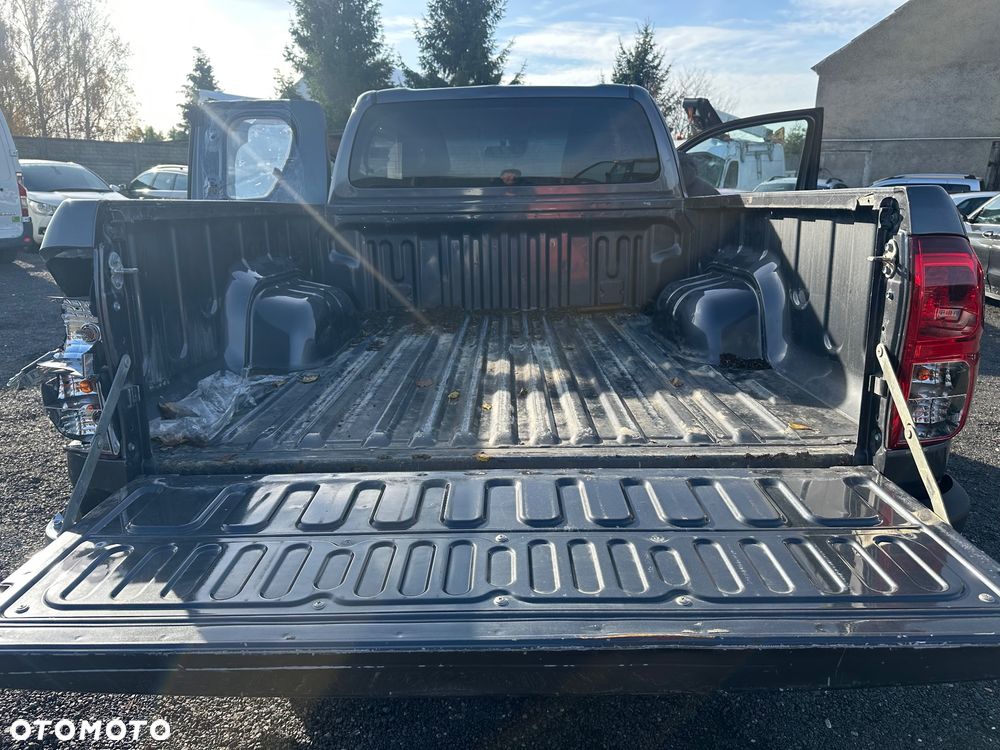 Toyota Hilux 4x4 Double Cab Duty Comfort - 34